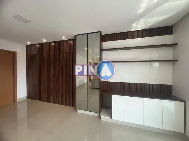 Apartamento com 226m² 3 quartos e 4 banheiros, à venda, no bairro Setor Bueno em Goiânia