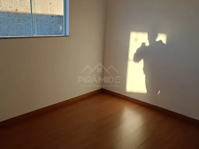 Apartamento 2 quartos e 1 banheiro, à venda, no bairro Residencial Veredas em Poços de Caldas