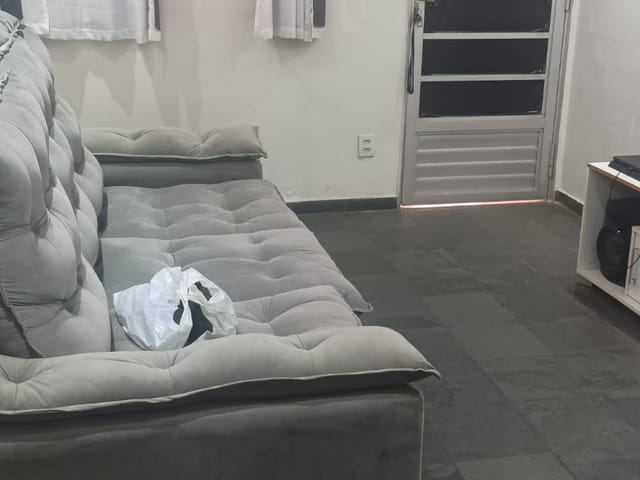 Apartamento 2 quartos e 1 banheiro, à venda, no bairro Cosmos em Rio de Janeiro