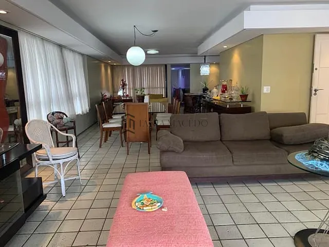Apartamento com 280m² 4 quartos e 1 banheiro, à venda, no bairro Parnamirim em Recife