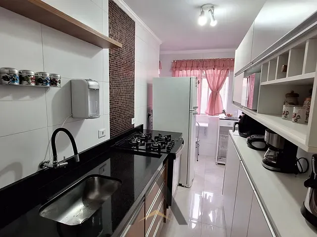 Apartamento 2 quartos e 1 banheiro, à venda, no bairro Conjunto Habitacional Fazenda do Carmo em São Paulo