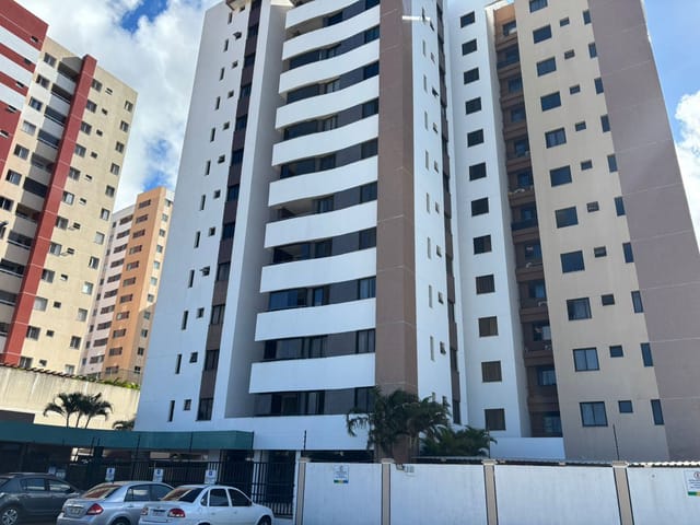 Apartamento 3 quartos e 2 banheiros, à venda, no bairro Jabotiana em Aracaju