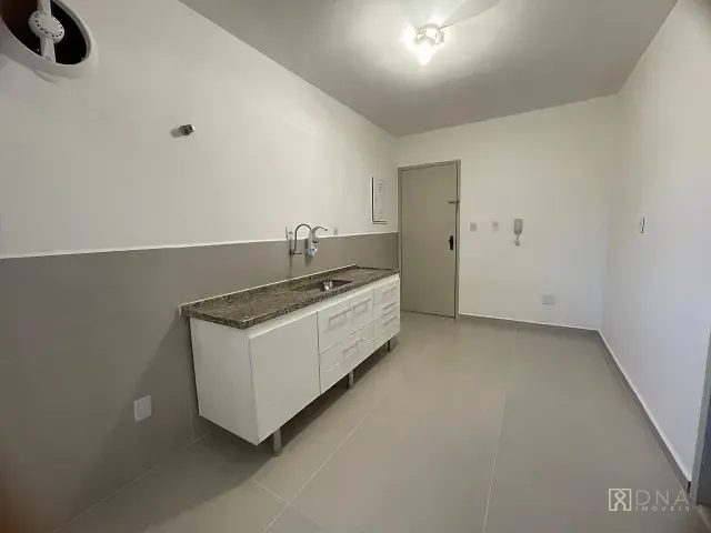 Apartamento 2 quartos e 2 banheiros, à venda ou para alugar, no bairro Vila Betânia em São José dos Campos