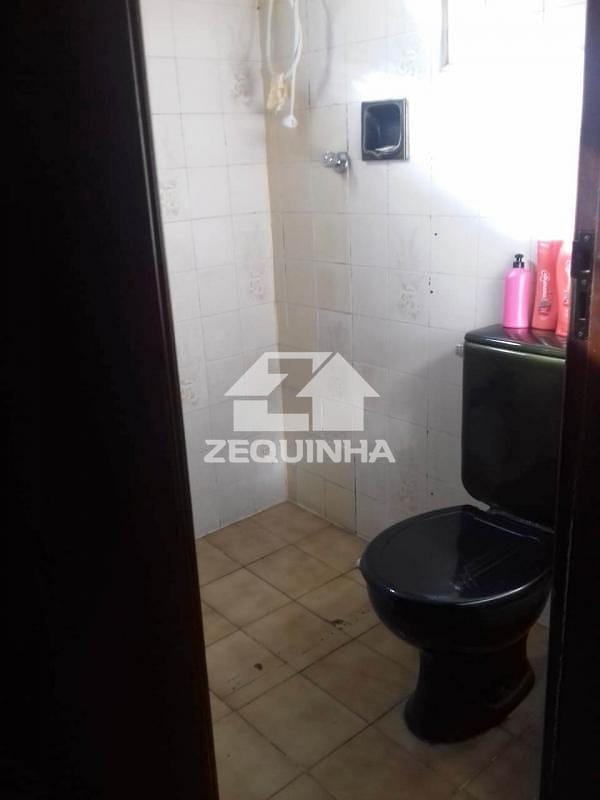 Apartamento à venda com 2 quartos, 64m² - Foto 5