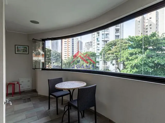 Apartamento 3 quartos e 4 banheiros, à venda, no bairro Moema em São Paulo
