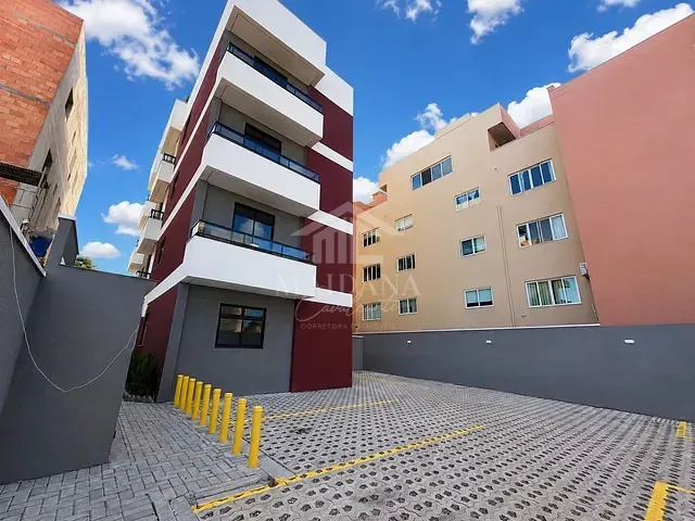 Apartamento com 163m² 3 quartos e 2 banheiros, à venda, no bairro Silveira da Motta em São José dos Pinhais