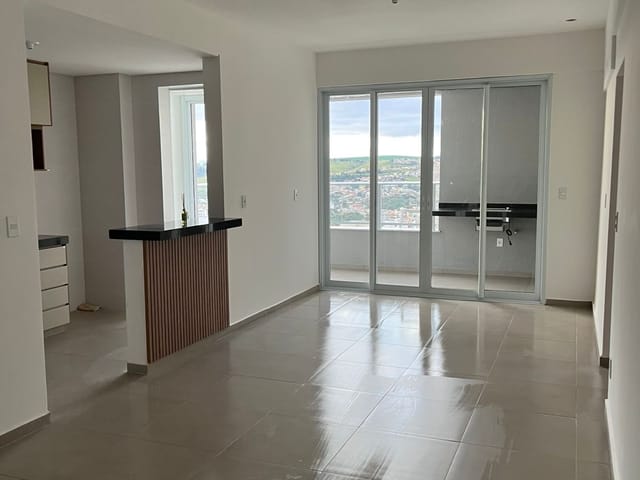 Apartamento 3 quartos e 3 banheiros, para alugar, no bairro Centro em Lavras