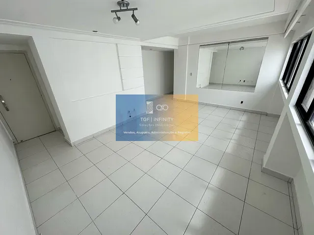 Apartamento 2 quartos e 2 banheiros, à venda, no bairro Boa Viagem em Recife