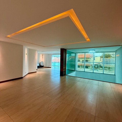 Apartamento 2 quartos e 3 banheiros, à venda, no bairro Vila Nova em Cabo Frio
