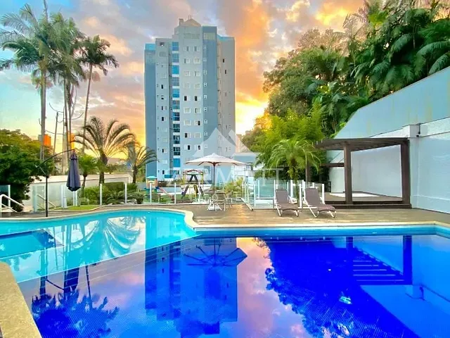 Apartamento com 185m² 3 quartos e 4 banheiros, à venda, no bairro Centro (Blumenau) em Blumenau