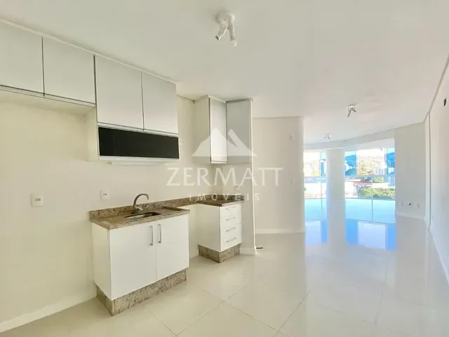 Apartamento com 185m² 3 quartos e 4 banheiros, à venda, no bairro Centro (Blumenau) em Blumenau
