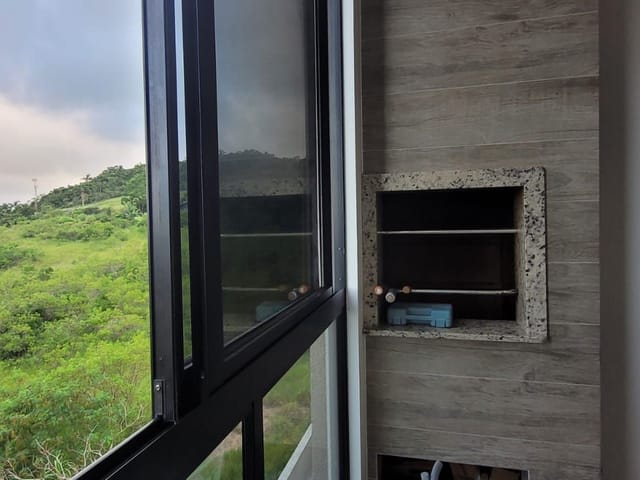 Apartamento com 78m² 2 quartos e 2 banheiros, para alugar, no bairro Ingleses em Florianópolis