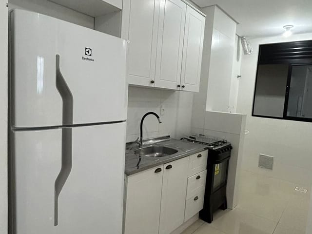 Apartamento com 78m² 2 quartos e 2 banheiros, para alugar, no bairro Ingleses em Florianópolis