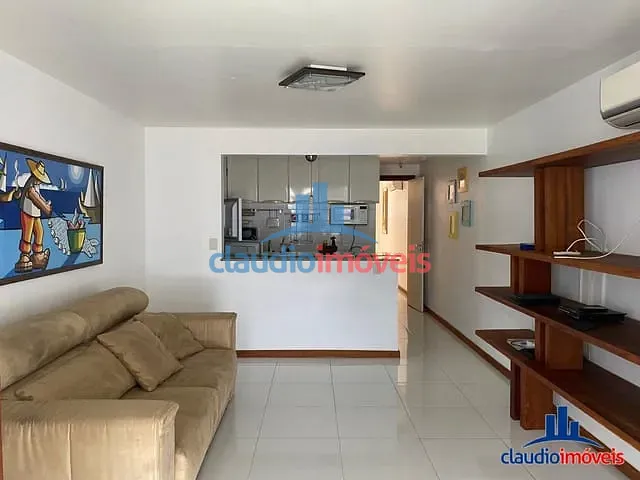 Apartamento 1 quarto e 1 banheiro, à venda ou para alugar, no bairro Ponta Leste em Angra dos Reis