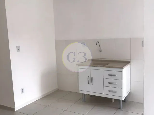 Apartamento 1 quarto e 1 banheiro, para alugar, no bairro Centro em Pelotas