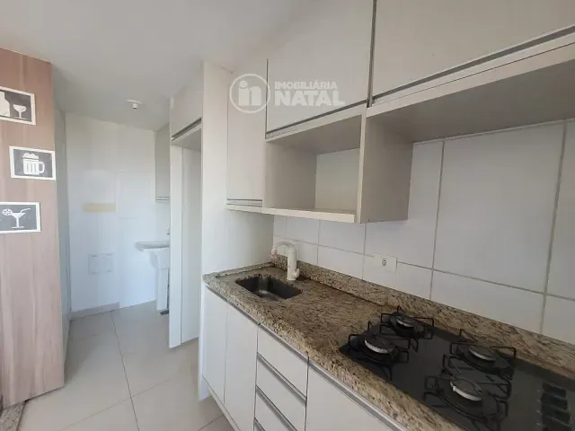 Apartamento 2 quartos e 2 banheiros, para alugar, no bairro Jardim Shangri-la A em Londrina