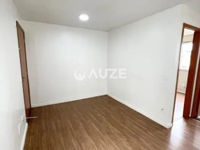 Apartamento 2 quartos e 1 banheiro, à venda, no bairro Cachoeira em Araucária