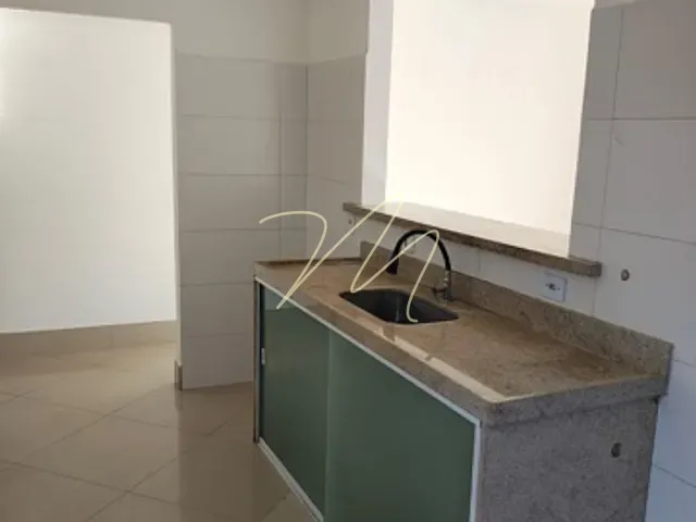 Apartamento 3 quartos e 2 banheiros, para alugar, no bairro Jardim Savóia em Ilhéus