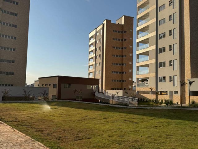 Apartamento 3 quartos e 3 banheiros, para alugar, no bairro Recanto do Lago em São João da Boa Vista