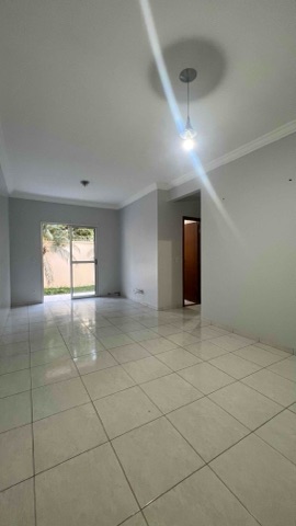 Foto do Apartamento - Apartamento térreo no Lago Verde com 2 quartos, ótima localização e 1 vaga de garagem! Próximo ao Lago Interlagos e Unirv | ApêHouse | Imobi
