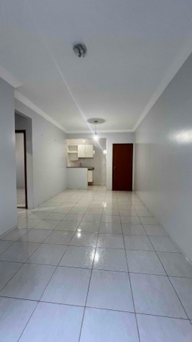 Foto do Apartamento - Apartamento térreo no Lago Verde com 2 quartos, ótima localização e 1 vaga de garagem! Próximo ao Lago Interlagos e Unirv | ApêHouse | Imobi