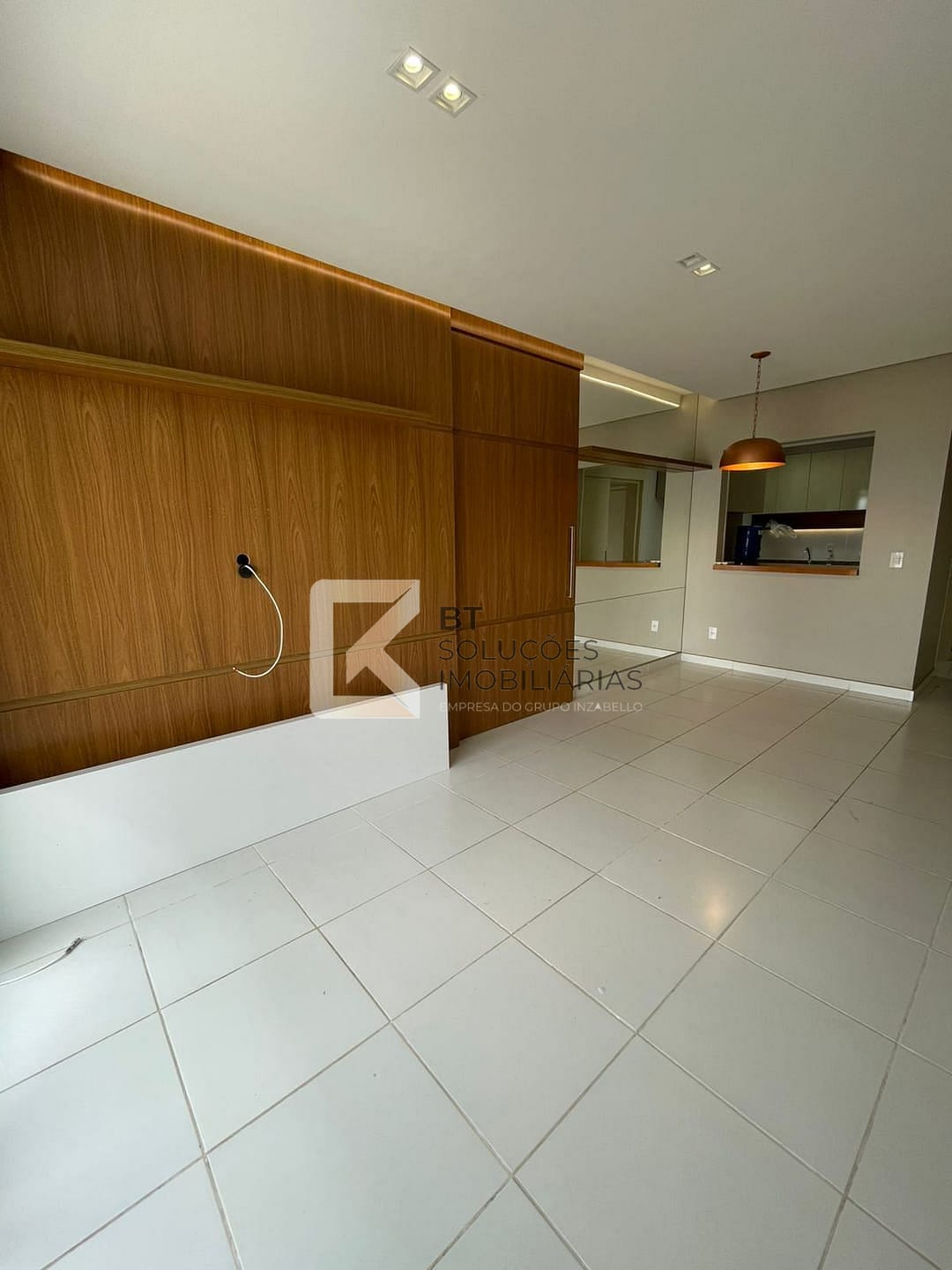 Apartamento para alugar com 2 quartos, 68m² - Foto 2