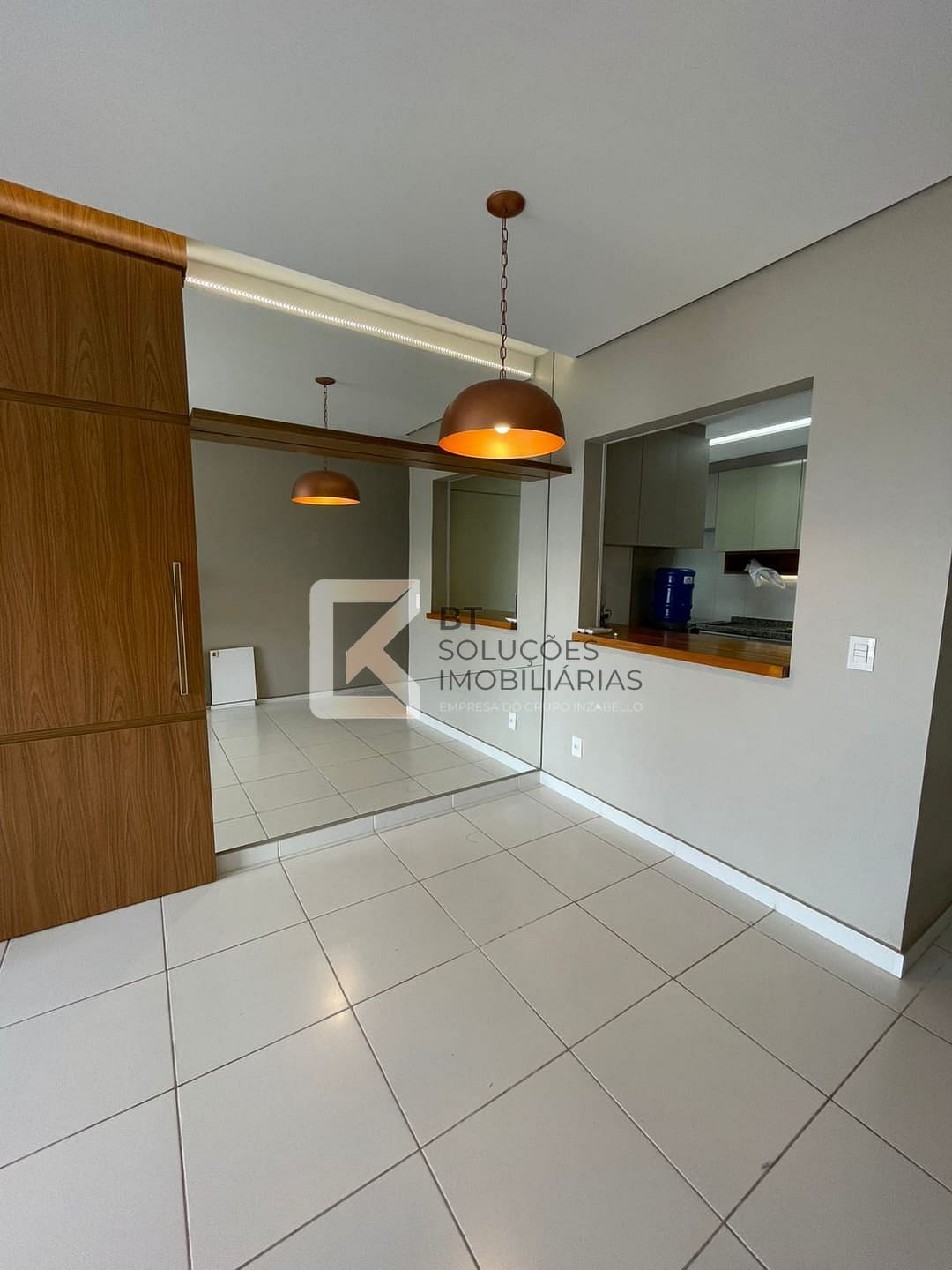 Apartamento para alugar com 2 quartos, 68m² - Foto 10