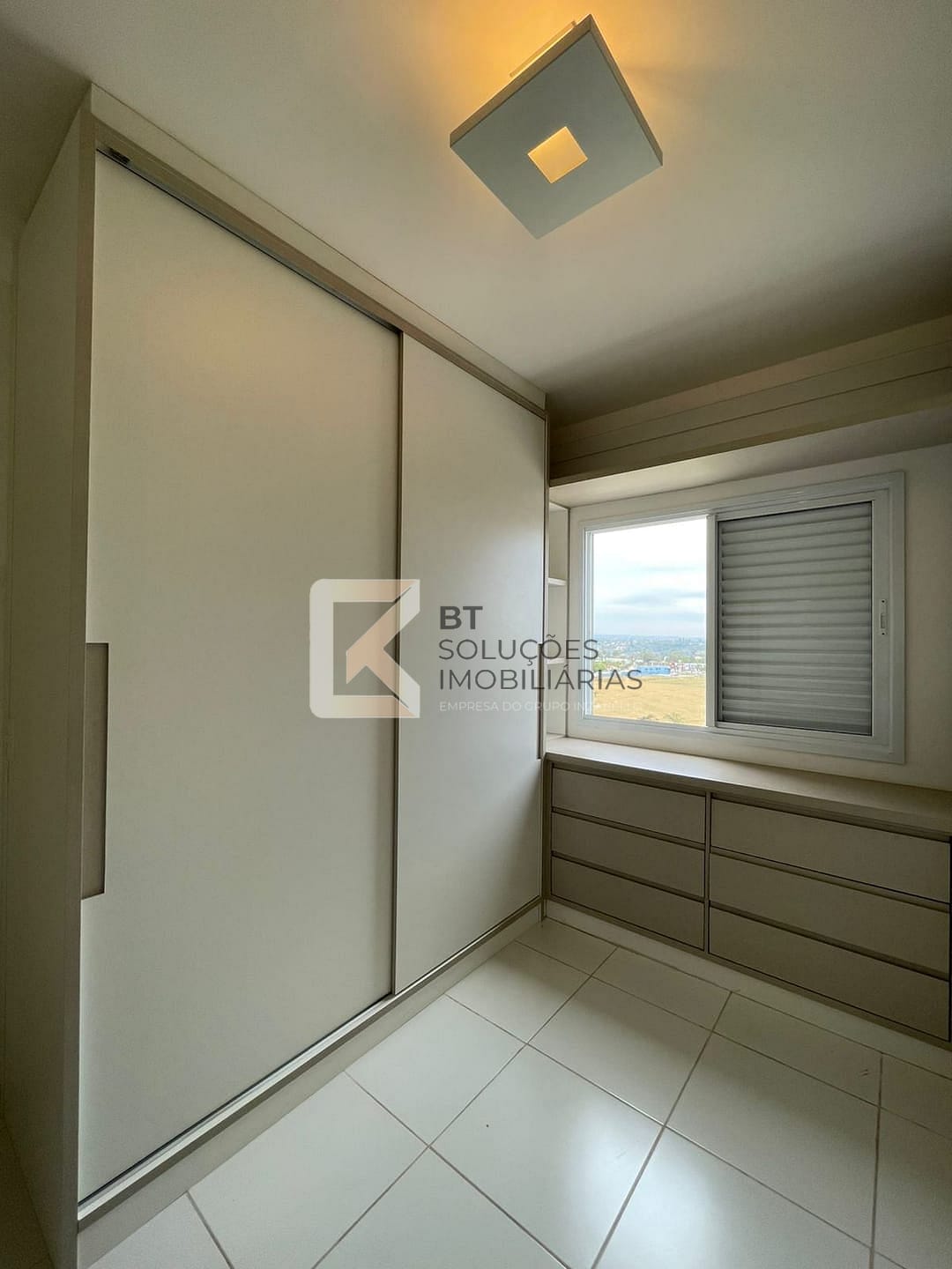 Apartamento para alugar com 2 quartos, 68m² - Foto 16
