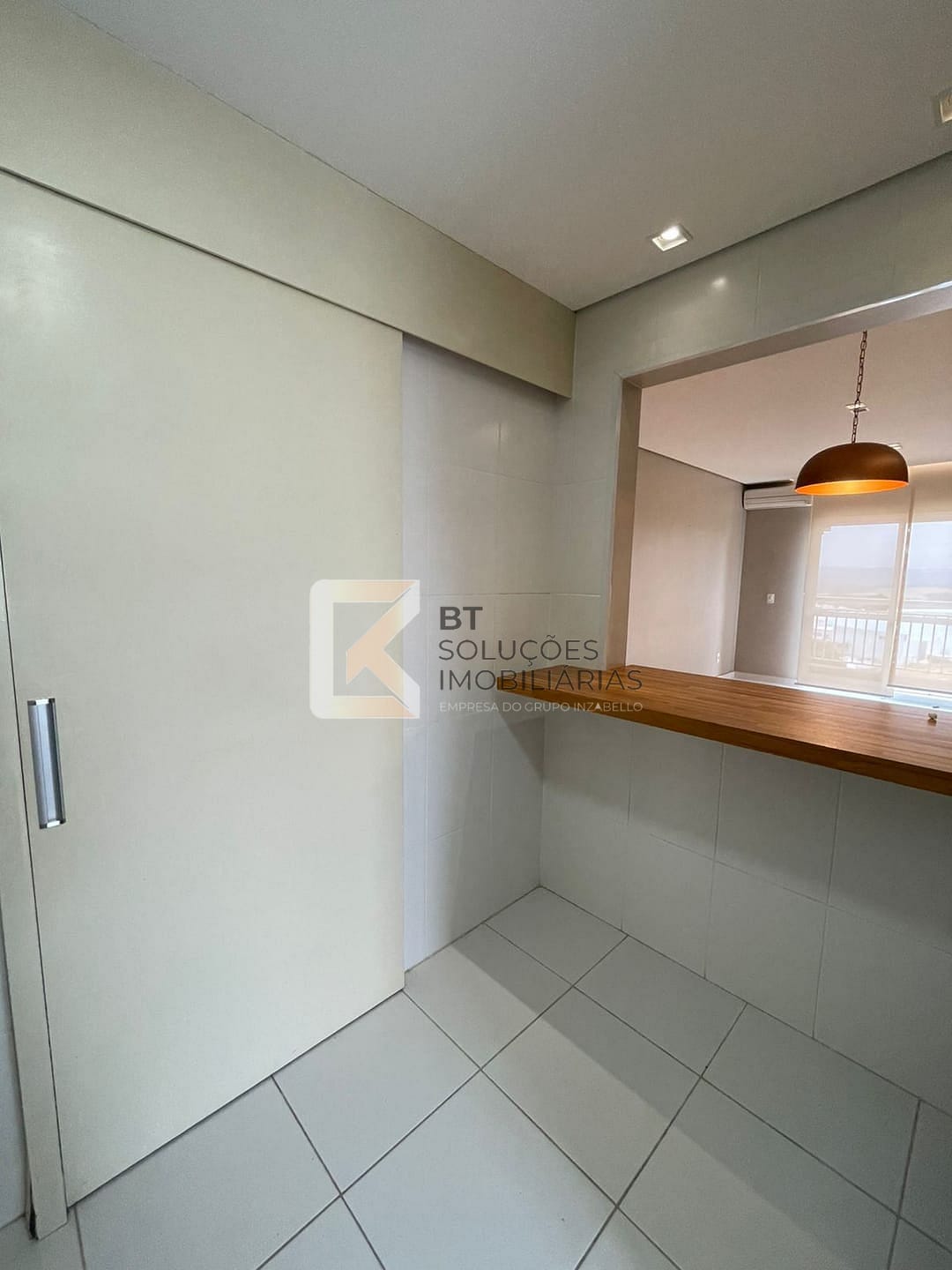 Apartamento para alugar com 2 quartos, 68m² - Foto 3