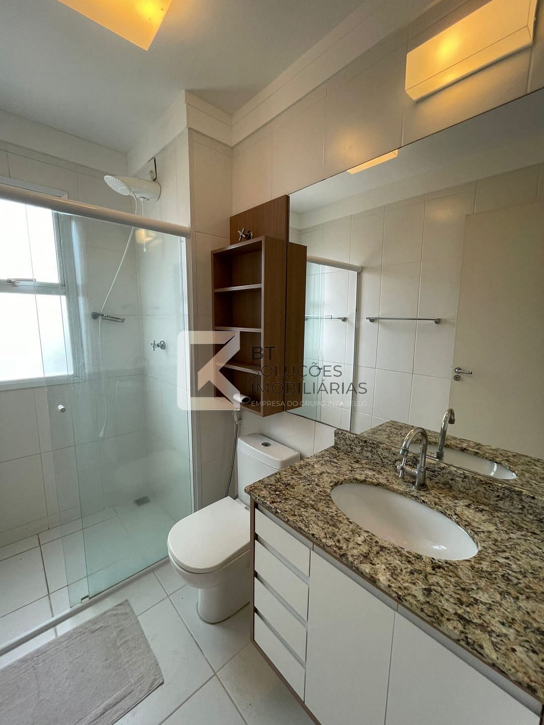 Apartamento para alugar com 2 quartos, 68m² - Foto 18