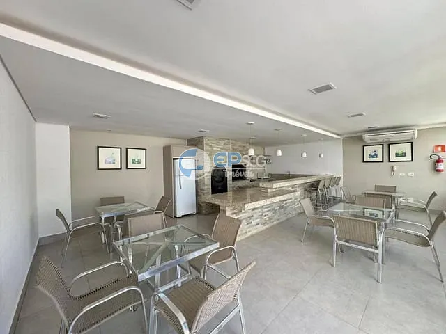 Apartamento 3 quartos e 2 banheiros, à venda, no bairro Petrópolis em Londrina