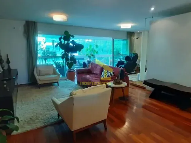 Apartamento com 250m² 4 quartos e 5 banheiros, à venda, no bairro Cidade São Francisco em São Paulo