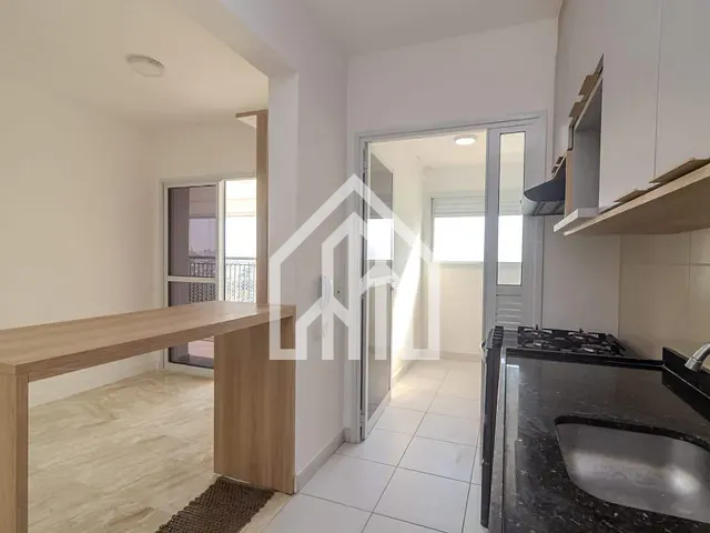 Apartamento 2 quartos e 2 banheiros, à venda ou para alugar, no bairro Cidade Mãe do Céu em São Paulo