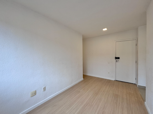 Apartamento com 40m² 2 quartos e 1 banheiro, à venda, no bairro Campo Grande em Rio de Janeiro