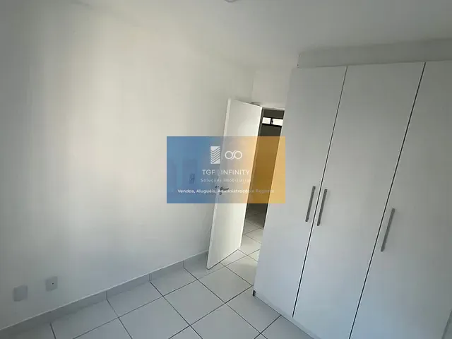 Apartamento 2 quartos e 1 banheiro, à venda, no bairro Pina em Recife