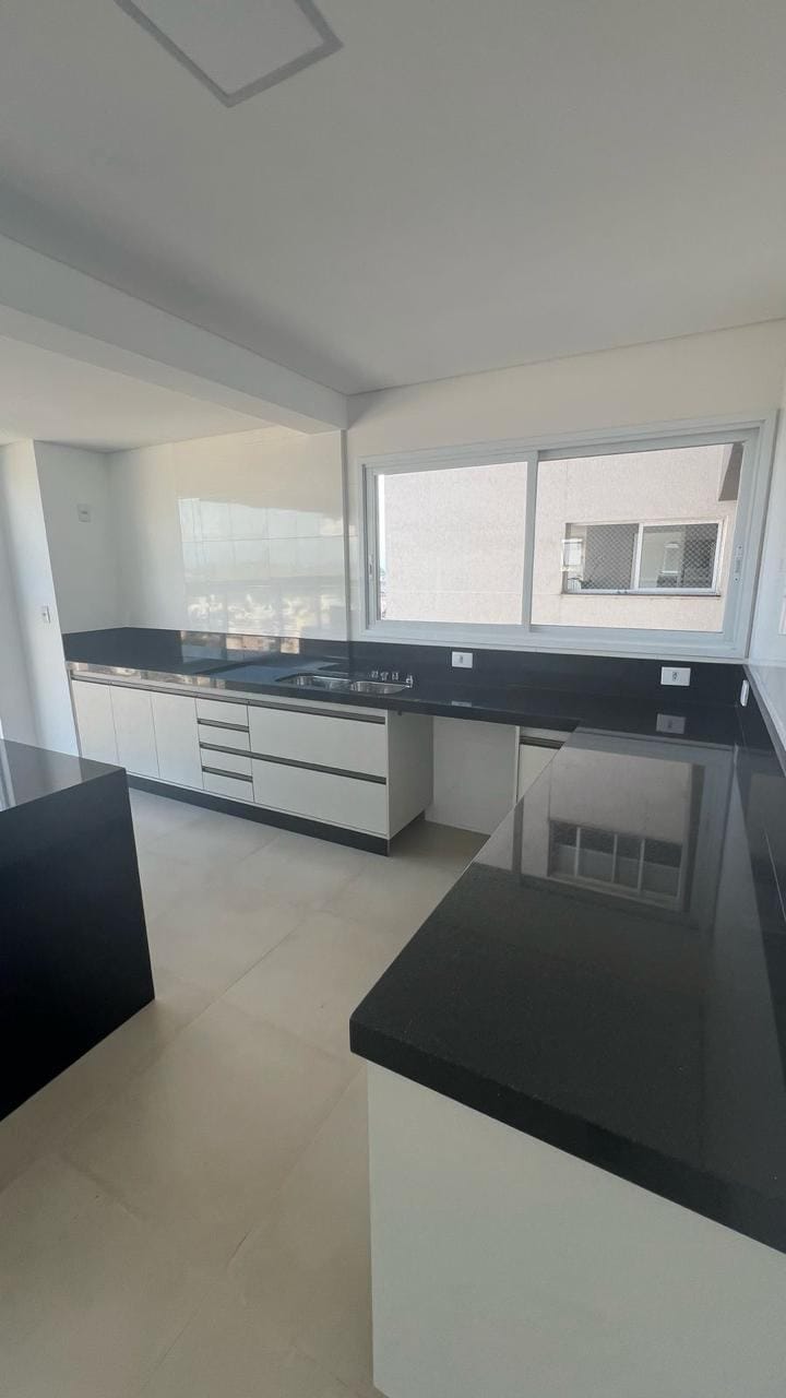 Apartamento à venda com 4 quartos, 256m² - Foto 24