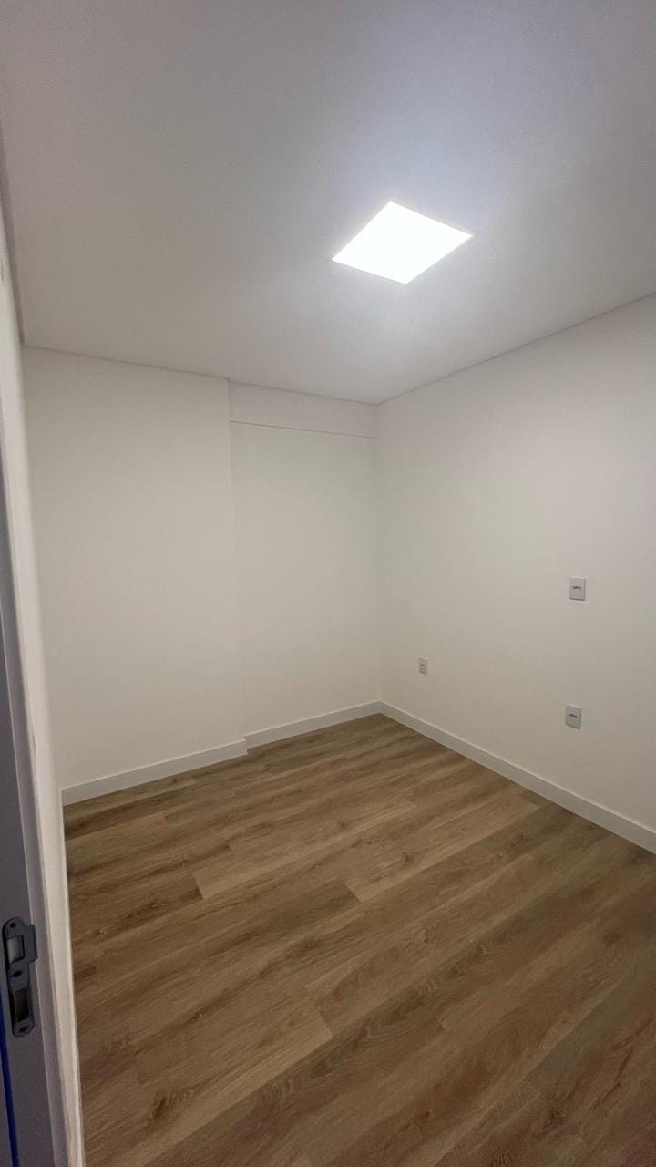 Apartamento à venda com 4 quartos, 256m² - Foto 30