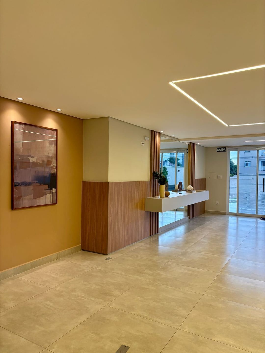 Apartamento à venda com 4 quartos, 256m² - Foto 9