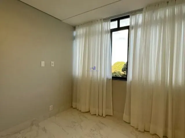 Apartamento 2 quartos e 1 banheiro, para alugar, no bairro Asa Sul em Brasília