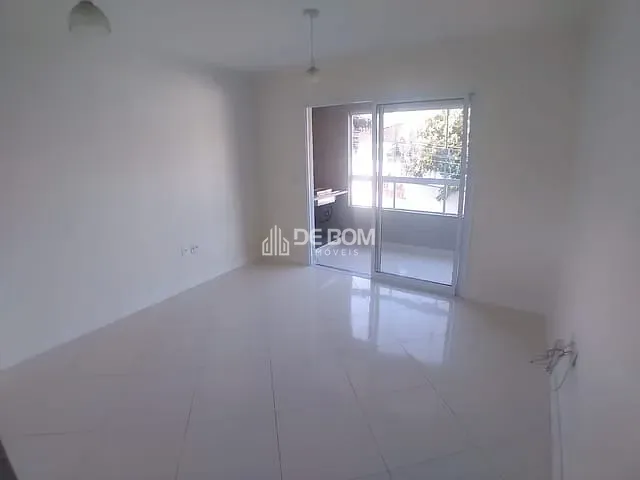 Apartamento com 130m² 2 quartos e 1 banheiro, para alugar, no bairro Jardim Cascatinha em Poços de Caldas