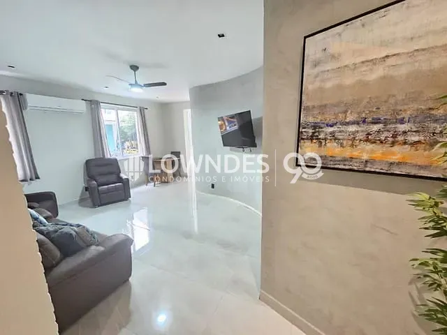 Apartamento com 135m² 3 quartos e 2 banheiros, à venda, no bairro Copacabana em Rio de Janeiro