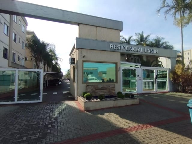 Apartamento com 76m² 2 quartos e 1 banheiro, à venda ou para alugar, no bairro Chácara Manella em Cambé