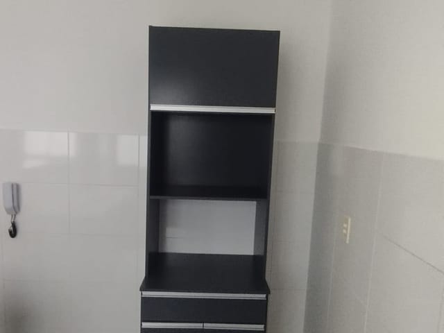 Apartamento com 76m² 2 quartos e 1 banheiro, à venda, no bairro Chácara Manella em Cambé