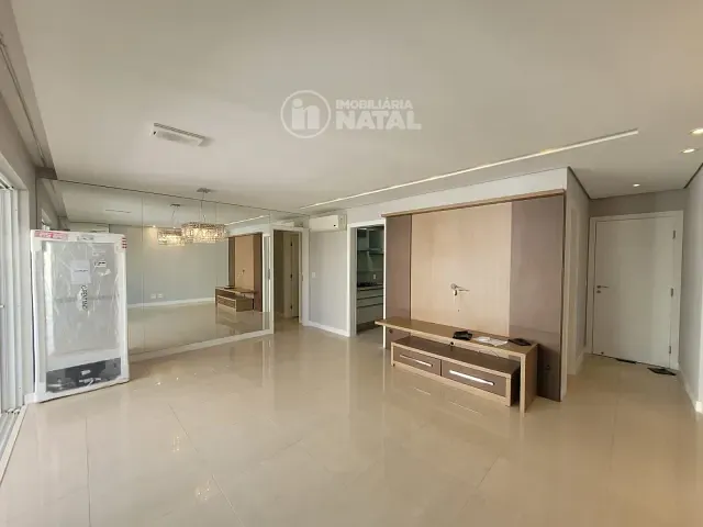 Apartamento 3 quartos e 4 banheiros, para alugar, no bairro Gleba Fazenda Palhano em Londrina