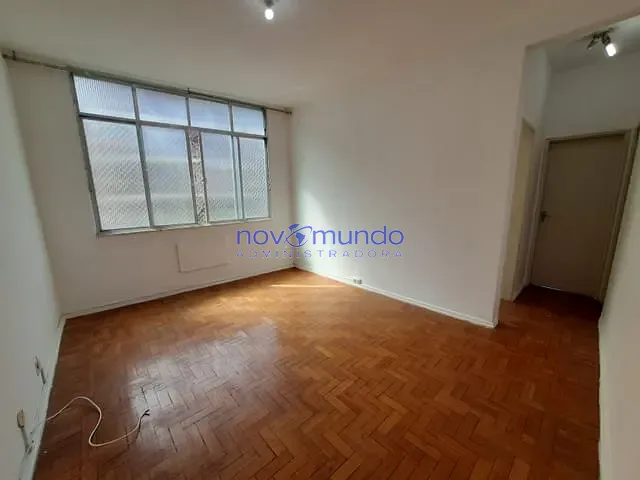 Apartamento 2 quartos e 2 banheiros, para alugar, no bairro Tijuca em Rio de Janeiro