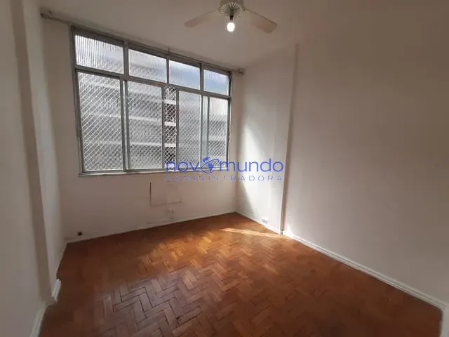 Apartamento 2 quartos e 2 banheiros, para alugar, no bairro Tijuca em Rio de Janeiro