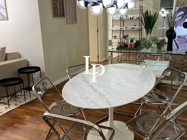 Apartamento 2 quartos e 2 banheiros, à venda, no bairro Vila Olímpia em São Paulo