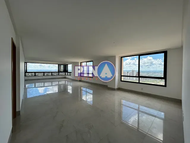 Apartamento com 235m² 4 quartos e 6 banheiros, à venda, no bairro Jardim Goiás em Goiânia