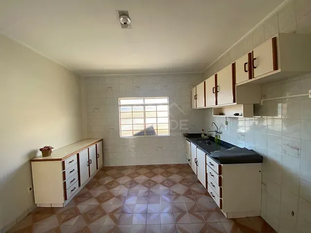 Apartamento 2 quartos e 1 banheiro, à venda, no bairro Jardim São Paulo em Poços de Caldas