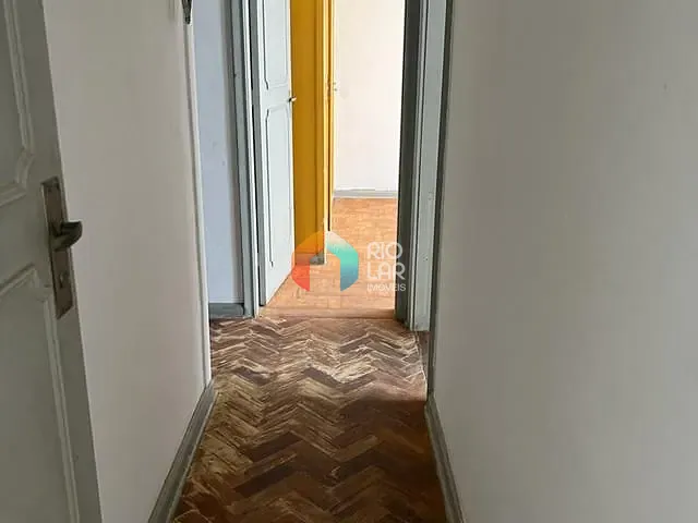 Apartamento com 124m² 3 quartos e 1 banheiro, à venda, no bairro Leme em Rio de Janeiro